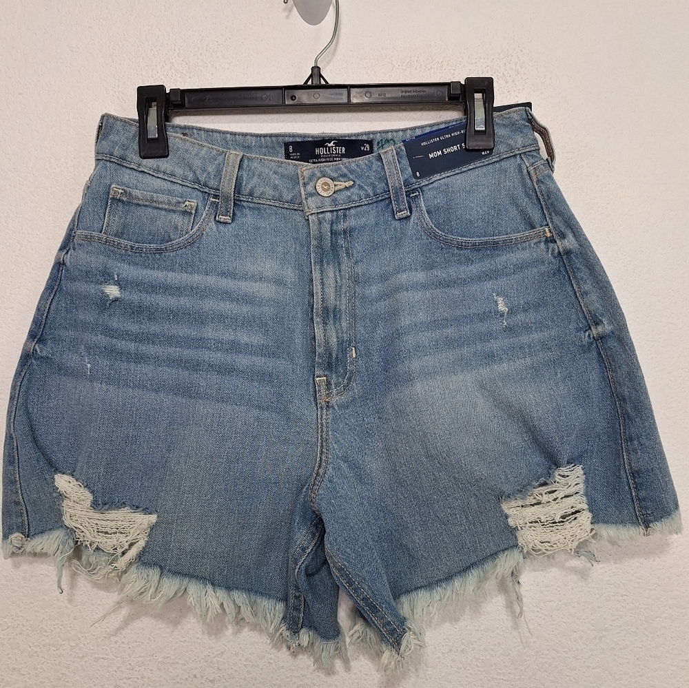 Hollister NEW Light Wash 5" Ultra High Rise Distressed Boho Mom Shorts Size 29